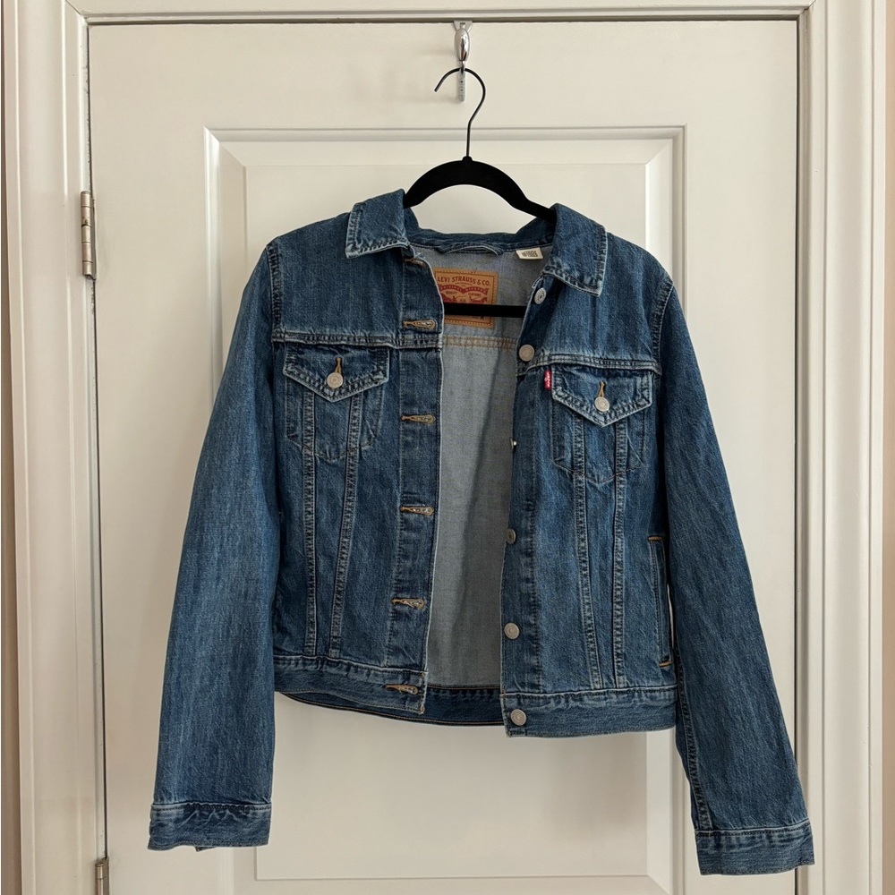 Levi’s Women’s Denim Jacket - Size M